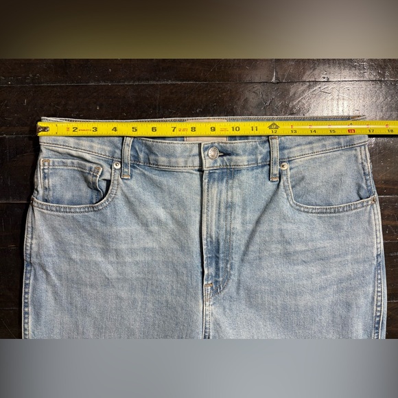 Everlane The Cheeky Bootcut Jean - Size 32 Crop - Light Wash - Picture 8 of 9